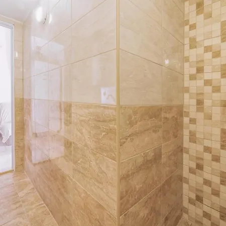 Apartment Bianchi *
